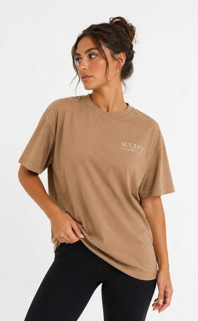 SCULPT Country Club Oversized Tee unisex – latte