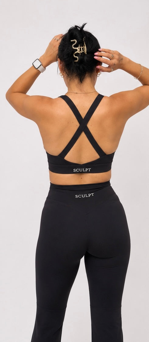 SCULPT Contour Halter Bra – Black
