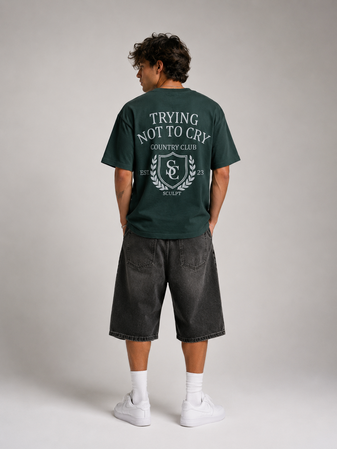 Trying not to cry Tee unisex -Forest